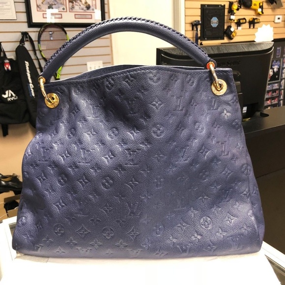 Louis Vuitton Artsy MM Empreinte Monogram Leather - Picture 2 of 8